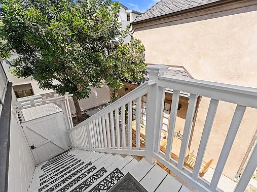 504 1/2 Avocado Ave — Photo 30