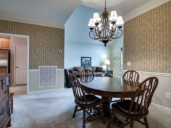 5th image of 7131 Sunrise Cir