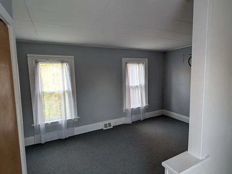 316 11th Ave #B — Photo 13