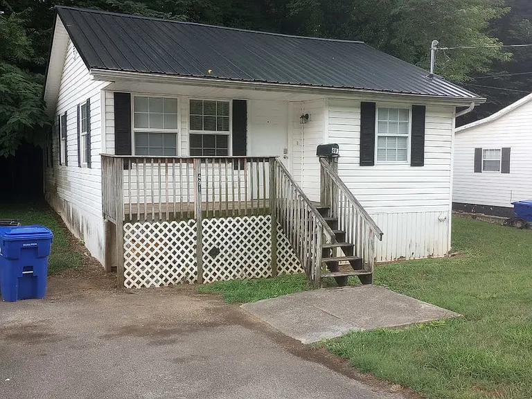 491 W Outer Dr — Photo 20