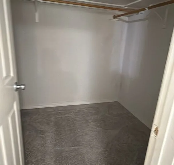 9812 Kings Pointe Dr — Photo 27