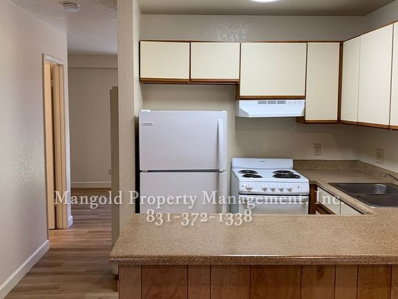 3rd image of 350 Ramona Ave APT 3