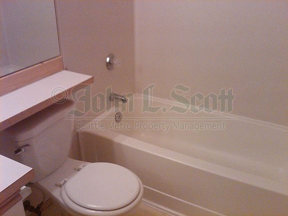 5th image of 26268 114th Ln SE