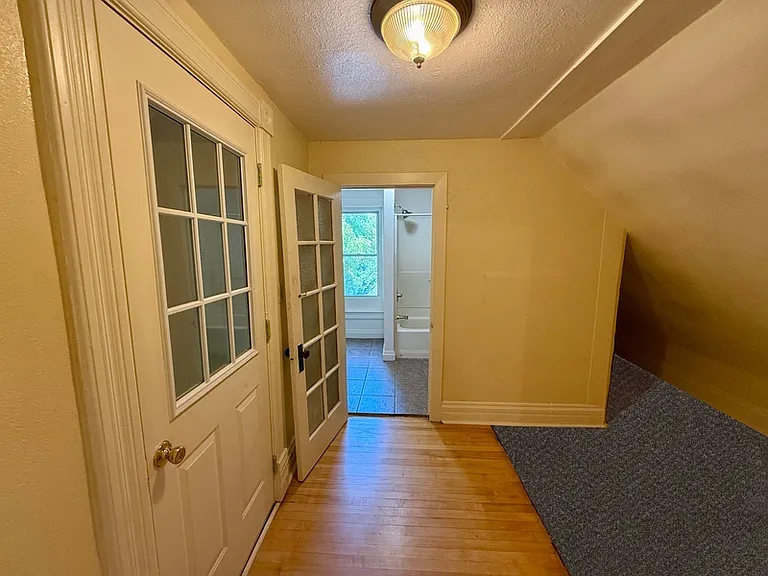 238 Scott Ave #A — Photo 12