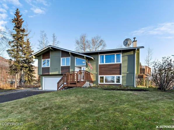 11055 Owhat Cir, Eagle River, AK 99577