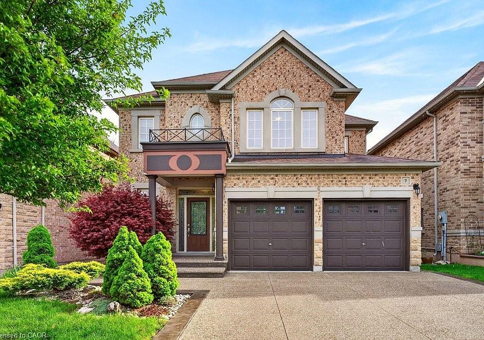 1st image of 7 Summerwind Dr
