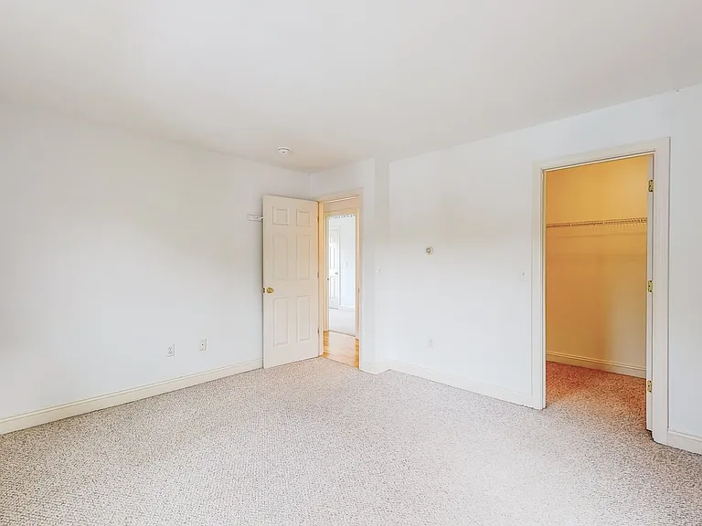 59 Boothby Ave — Photo 22