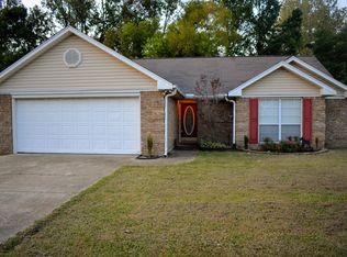 105 Jim Warren Cv, Saltillo, MS 38866