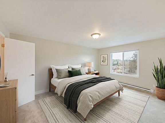 5th image of 2200 SW Barton St #307