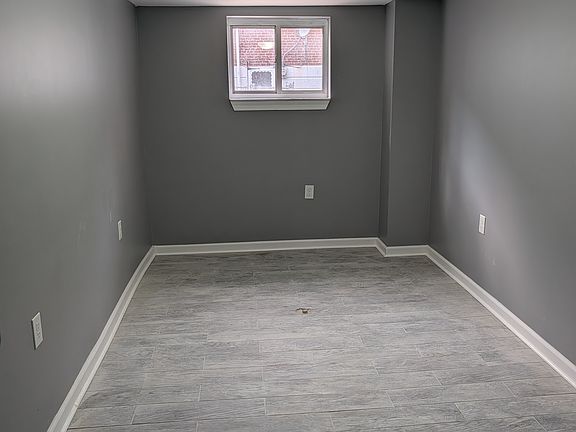 3rd image of 5260 Burton St