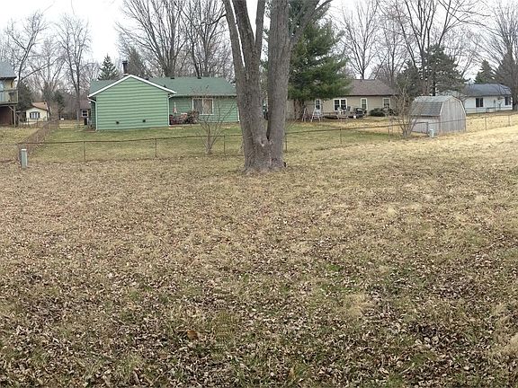 2nd image of 5908 Belford Ct