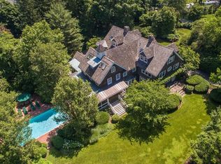 25 Garden Rd, Scarsdale, NY 10583