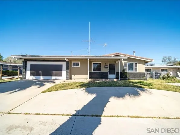 44641 5th St E, Lancaster, CA 93535