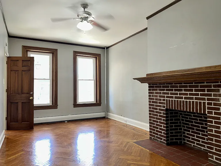 743 Madison Ave #1 — Photo 4