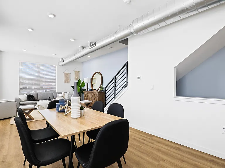 The Granary Townhomes — Photo 9
