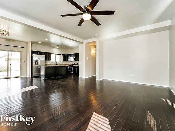 3rd image of 9028 W Twin Springs Dr