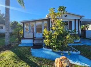 50 N Mantor Ave, Titusville, FL 32796