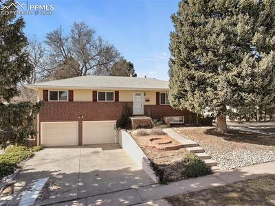 2208 Warwick Ln, Colorado Springs, CO, 80909