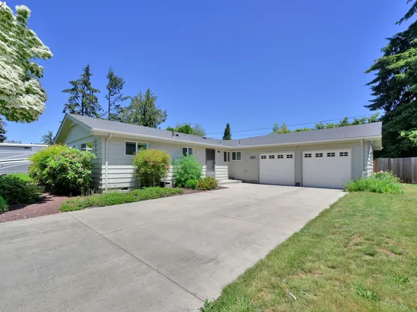 1347 Martingale St, Eugene, OR 97401