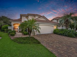 26 Marbella Ct, Palm Coast, FL 32137