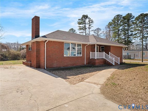 3rd image of 2908 Courthouse Rd