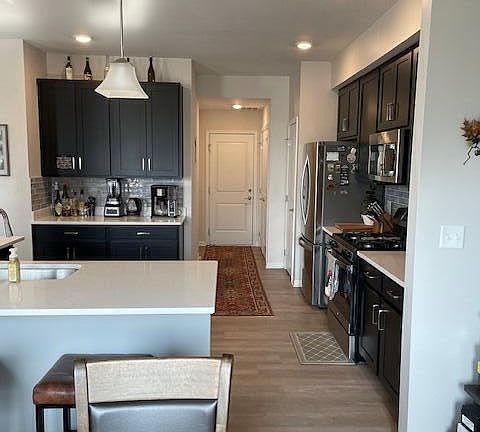 5th image of 1001 Saltsprings Dr