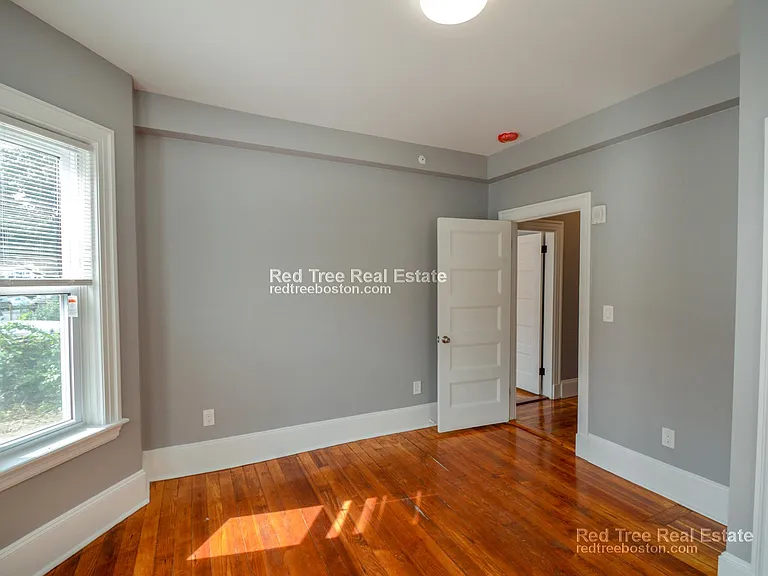60 Mapleton St #2 — Photo 5