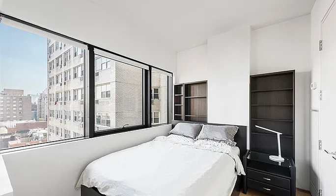 Rented by Compass | media 16