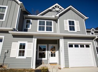 7387 Sun Blossom Ln #100, Knoxville, TN 37924