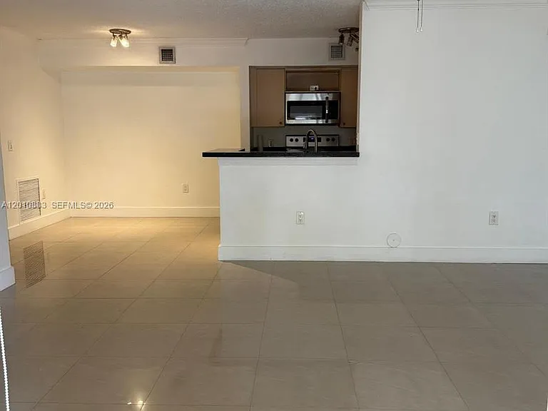 2433 Centergate Dr #107 — Photo 8