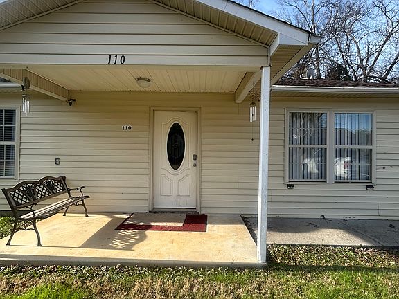 3rd image of 110 Eyers Way