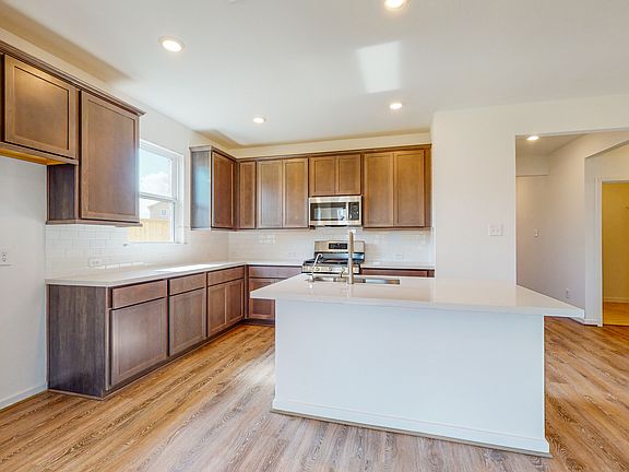 2nd image of 21610 Shadowbrook Birch Dr