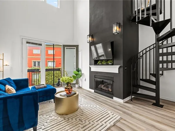 1000 Providence Pl APT 435, Providence, RI 02903