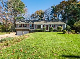 66 Greenleaf Dr, Hampden, MA 01036