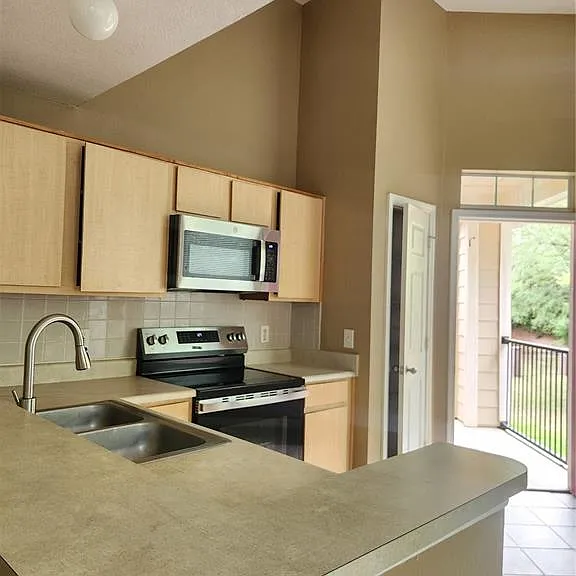 1101 Vintage Village Ln #108 — Photo 10