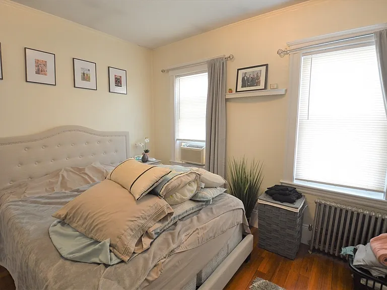 20 Hunnewell Ave #1 — Photo 4
