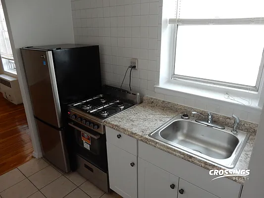 Rented by Crossings Realty | media 11