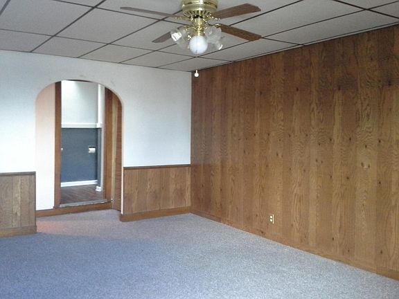 Living room with ceiling fan