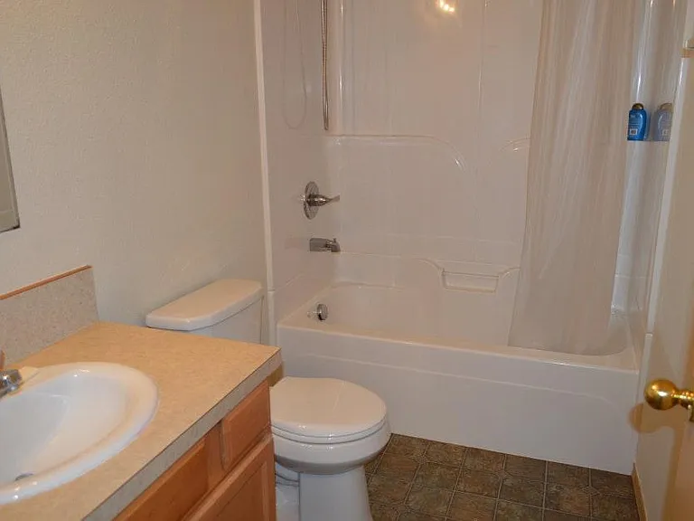 134 Ridgeview Ct — Photo 12