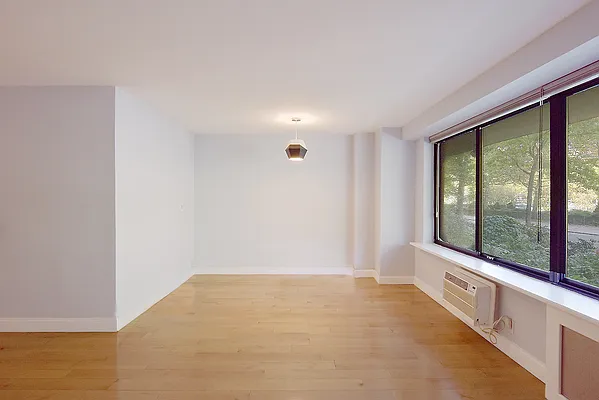 Rented by BSRG Realty | media 11