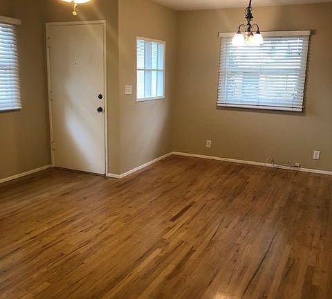 2nd image of 420 Violet Ave