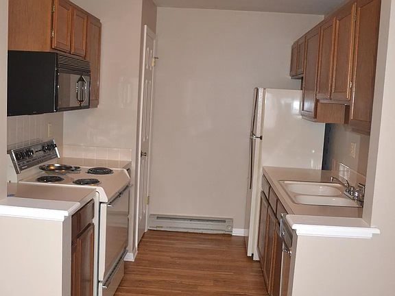 4th image of 1601 W Swallow Rd APT 7H