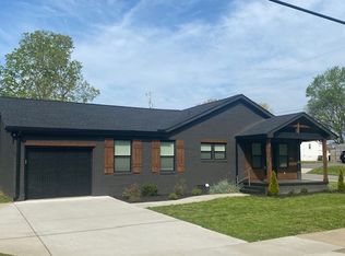 4336 Church St, Greenbrier, TN 37073