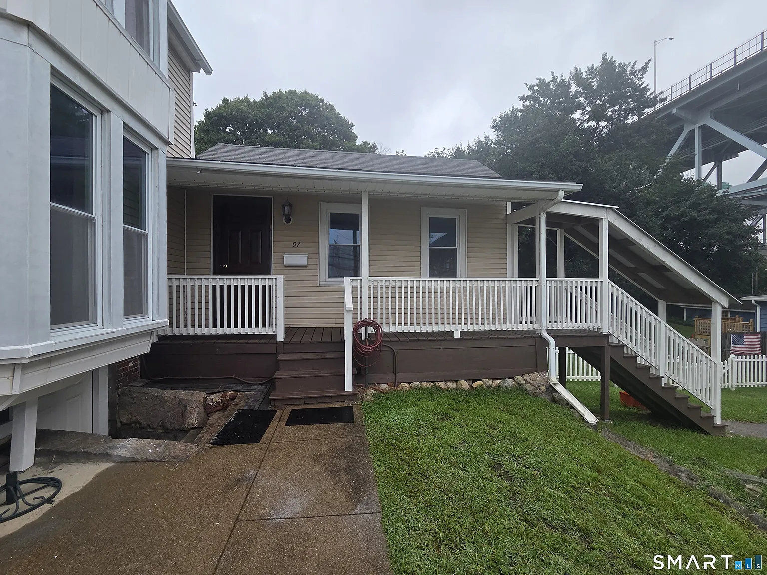 3 bed, 1.0 bath, 1000 sqft, $1,875 — Photo 3