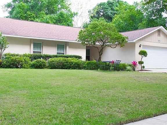 4th image of 4031 White Birch Way