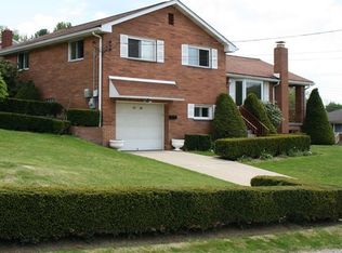1320 S Spring St, Pittsburgh, PA 15223