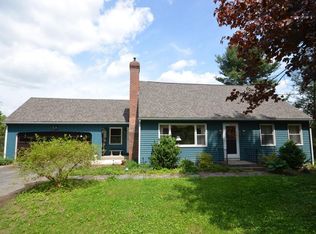 1050 Bay Rd, Amherst, MA 01002