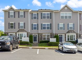 1918 Lennox Dr UNIT 216, Eldersburg, MD 21784