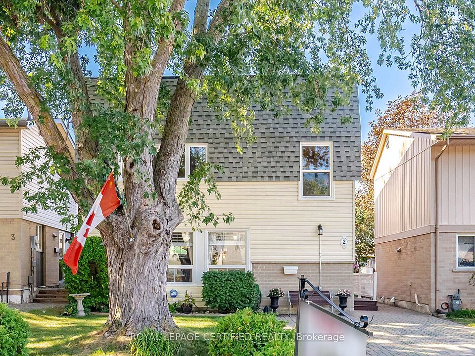 1st image of 2 Grove Park Sq