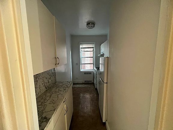 4th image of 11215 72nd Rd APT 206